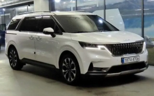 카니발2 중고차 카니발 4세대 디젤 9인승 노블레스 매물 사진 2 - 2022/08 74,294km